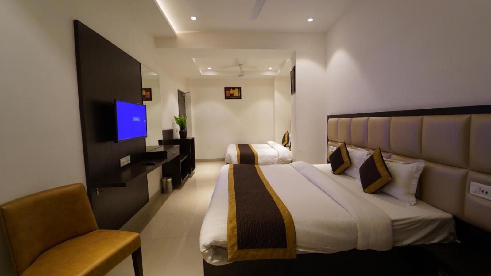Hotel Avi Inn Amritsar Zewnętrze zdjęcie