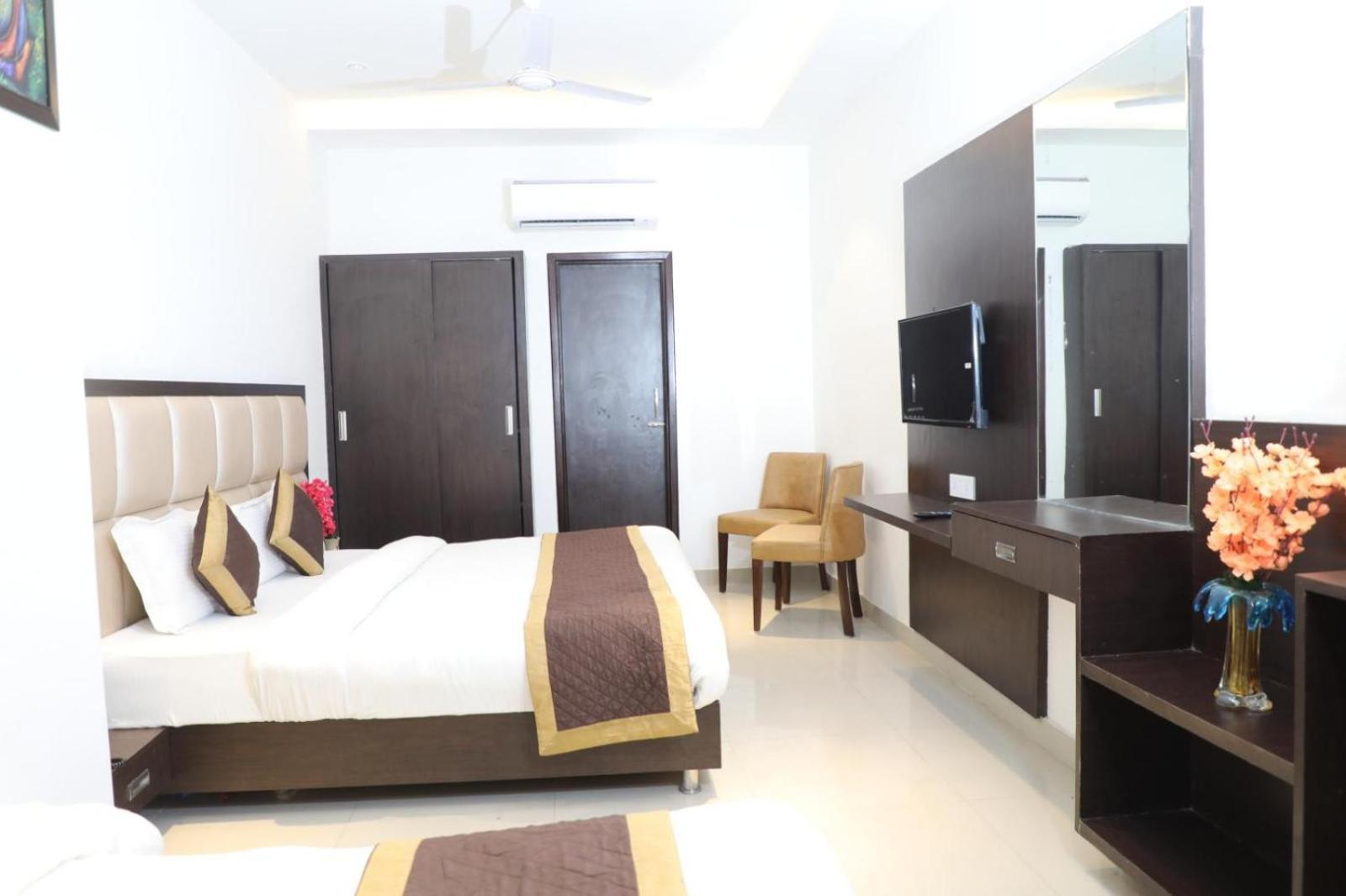 Hotel Avi Inn Amritsar Zewnętrze zdjęcie