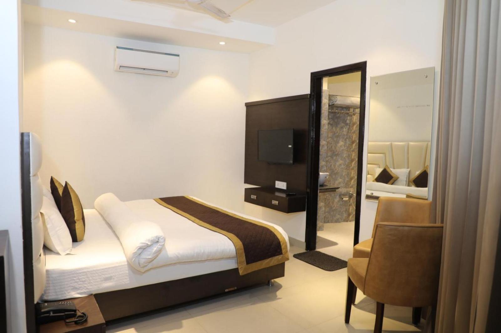 Hotel Avi Inn Amritsar Zewnętrze zdjęcie